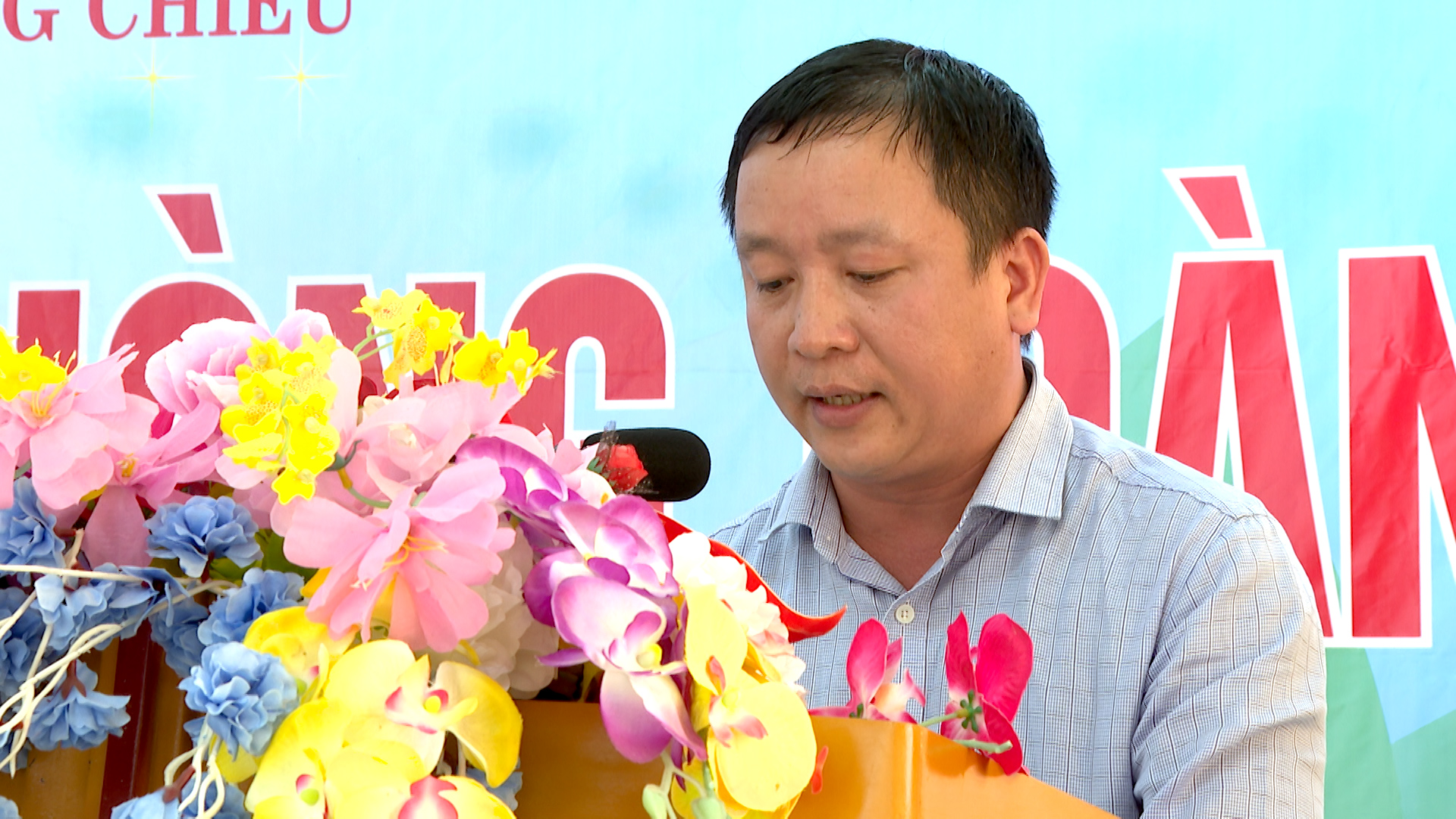Anh-tin-bai